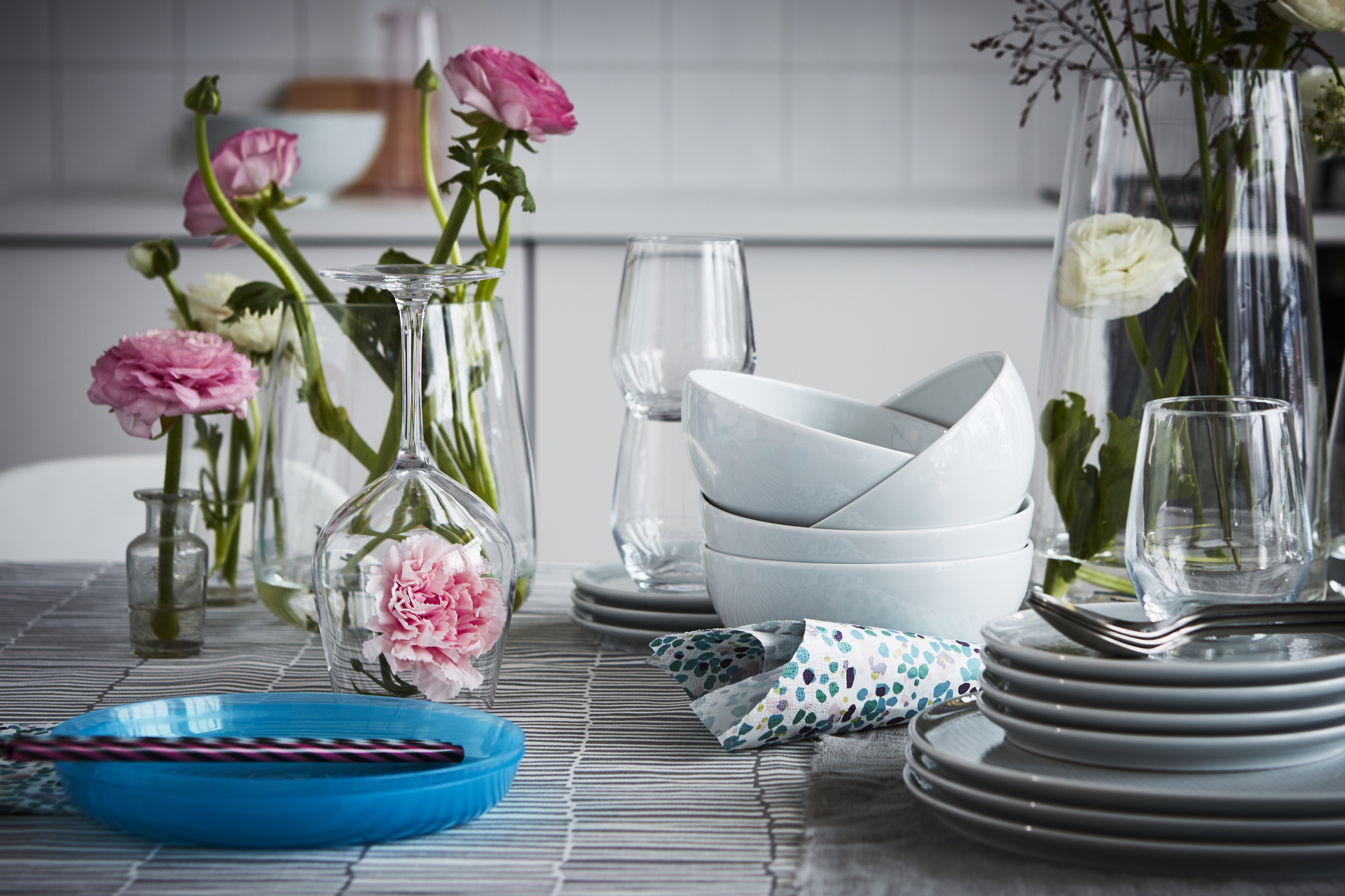 IKEA - A family table setting with a fresh feel